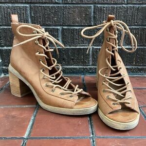 Deen & Ozzy Lace-Up, Open Toe, Chunky Heel Bootie